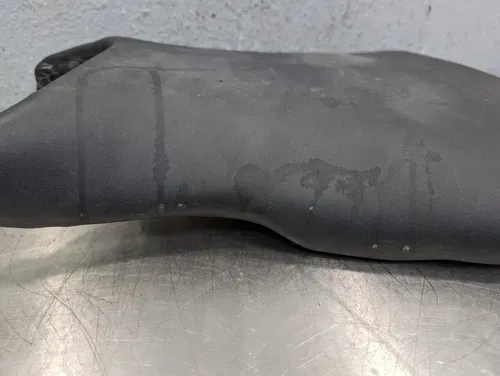 Yamaha 03-05 R6 & 06-09 R6S OEM FRONT DRIVER RIDER SEAT - 5SL-24710-00-00