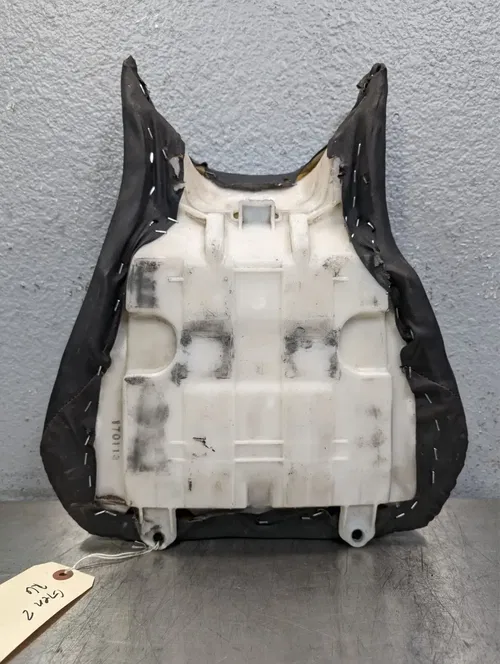 Yamaha 03-05 R6 & 06-09 R6S OEM FRONT DRIVER RIDER SEAT - 5SL-24710-00-00