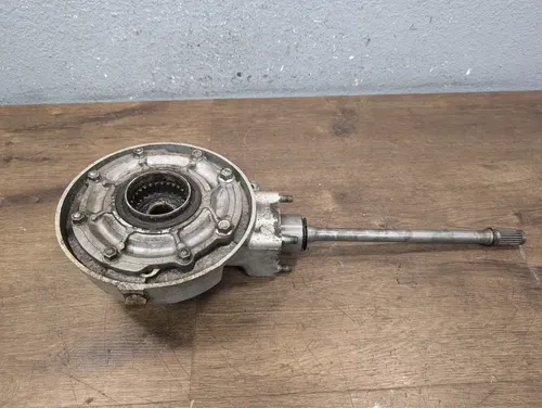 1981-1983 Yamaha Virago XV750 Final Drive Rear Axle Gear Case - 4X7-46101-01-00