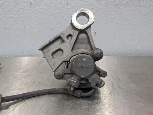 06-16 Yamaha FZ1 Rear Brake Master Cylinder Caliper Bracket Line Lot 2D1-2580W-0