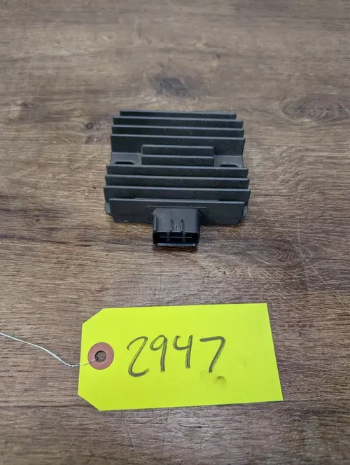 2007 Yamaha YZF R6 OEM Rectifier Voltage Regulator - 4XY-81960-00-00