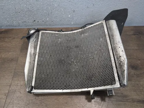2005-2006 KAWASAKI NINJA ZX6R 636 OEM ENGINE RADIATOR MOTOR COOLER COOLING