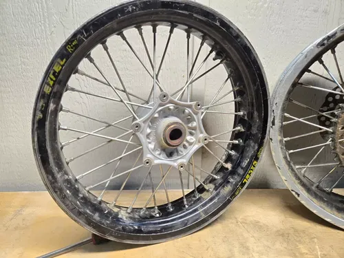 450 KTM SMR 2006-2007 FRONT & REAR WHEEL SET 16.5" x 3.5" / 17" x 5" - TUBELESS