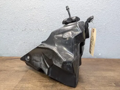 2006 Yamaha YZ250F OEM Gas Tank Fuel Cell Petrol Reservoir - 2S2-24110-70-00