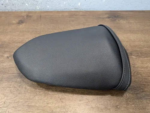 2008-2012 Kawasaki Ninja 250R EX250J Rear Back Passenger Seat - 53066-0212-12Y