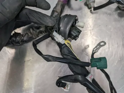 09-14 YAMAHA YZF R1 OEM MAIN ENGINE WIRING HARNESS WIRE LOOM - 14B-82590-40-00