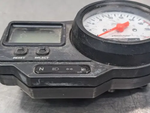 01-02 Yamaha R6 YZFR6 OEM Speedometer Speedo Gauge Dash Tach Instrument Cluster