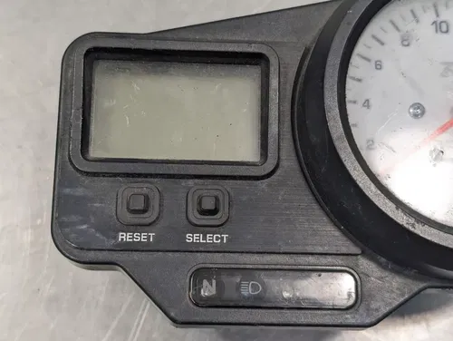 01-02 Yamaha R6 YZFR6 OEM Speedometer Speedo Gauge Dash Tach Instrument Cluster