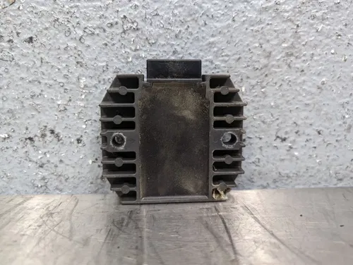 1999-2000 YAMAHA YZF R6 OEM RECTIFIER VOLTAGE REGULATOR - 4JH-81960-01-00