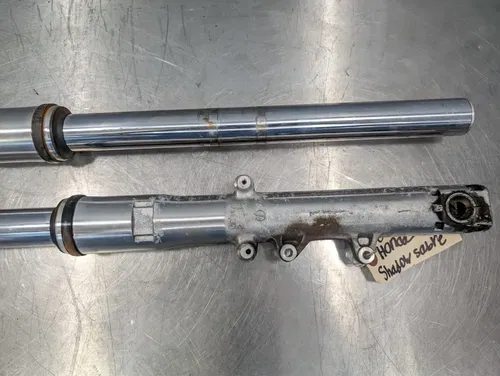 1998-2007 HONDA VT1100 SHADOW OEM SHOWA FRONT FORKS SHOCK SUSPENSION DAMPER SET