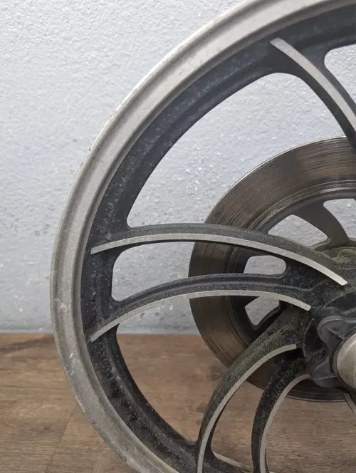 1982 YAMAHA VIRAGO 750 XV750 OEM FRONT WHEEL AND BRAKE ROTOR - 4H7-25168-29-98