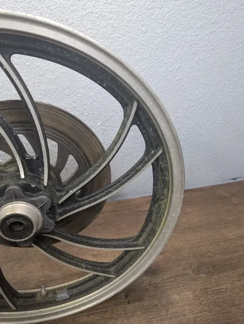 1982 YAMAHA VIRAGO 750 XV750 OEM FRONT WHEEL AND BRAKE ROTOR - 4H7-25168-29-98
