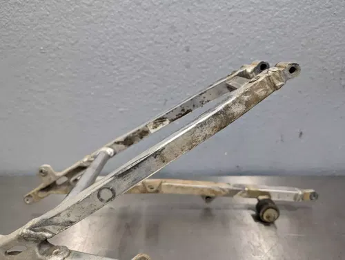 06-09 YAMAHA YZ250F YZ 250F SUBFRAME SUB FRAME REAR SEAT MOUNT RAIL CHASSIS GOOD