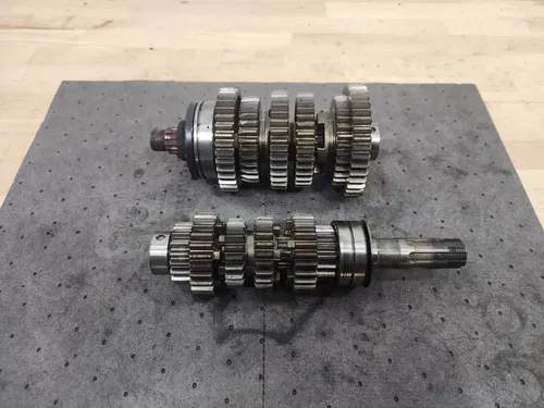2007-2008 SUZUKI GSXR1000 OEM ENGINE MOTOR TRANSMISSION TRANNY GEARS 24120-40F21