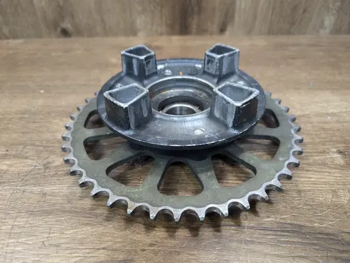 2005-2006 Kawasaki Ninja ZX6R ZX636 Rear Wheel Sprocket Hub Cush Drive