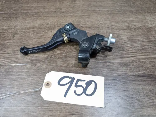 2007-2008 Yamaha YZFR1 R1 Left Handlebar Switch Clutch Control Lever Perch