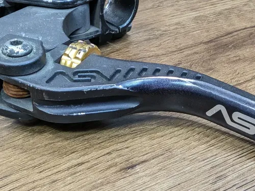 2007-2008 Yamaha YZFR1 R1 Left Handlebar Switch Clutch Control Lever Perch