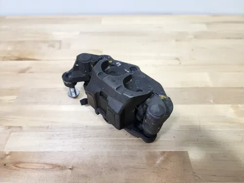 2014-22 Yamaha Bolt XVS950 R Spec LEFT FRONT BRAKE CALIPER 27D-2580T-00-00
