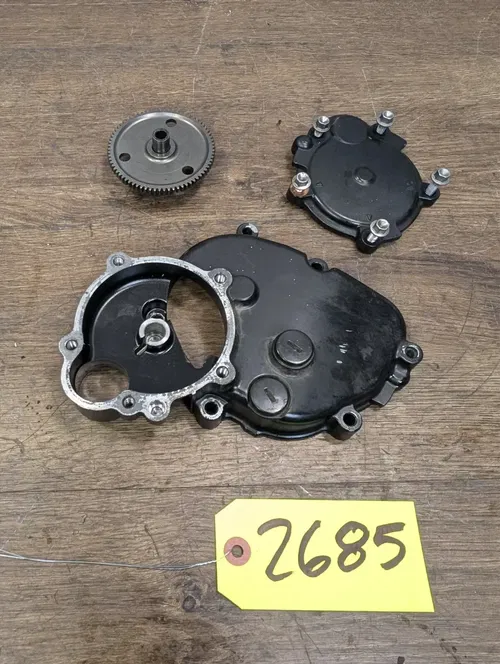 2007-2008 KAWASAKI NINJA ZX6R OEM RIGHT ENGINE MOTOR TIMING CHAIN STARTER COVER