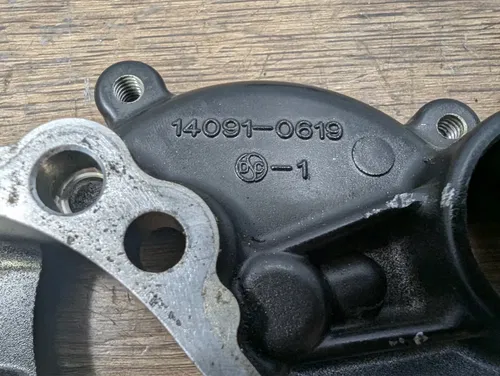 2007-2008 KAWASAKI NINJA ZX6R OEM RIGHT ENGINE MOTOR TIMING CHAIN STARTER COVER