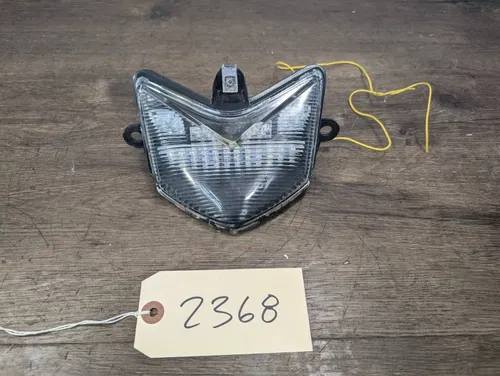 2005 KAWASAKI NINJA ZX10R GENUINE OEM REAR TAIL TAILLIGHT BACK BRAKE LIGHT