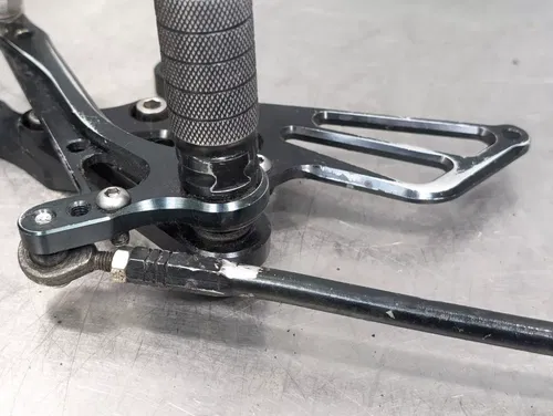 2007-2008 KAWASAKI NINJA ZX6R OEM RIGHT REARSET REAR SET DRIVER FOOT PEG REST