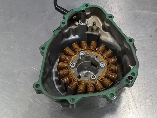 1999-2000 HONDA CBR600 CBR 600 F4I OEM ALTERNATOR STATOR MAGNETO W ENGINE COVER