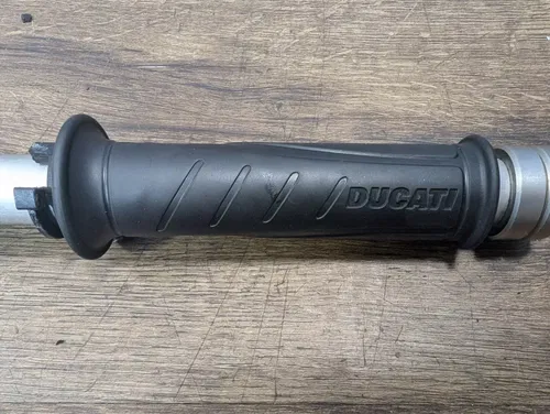2021 DUCATI PANIGALE V2 955 OEM Right Clip On Handlebar Handle Bar Throttle Grip