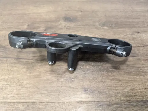 Suzuki GSXR600/750 GSX R600/750 (04-05') Upper Tripple Steering Stem Head