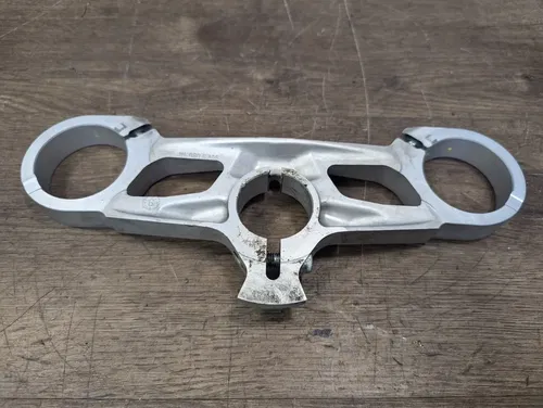 2021 Ducati Panigale V2 955 OEM Upper Triple Tree Fork Steering Head Clamp