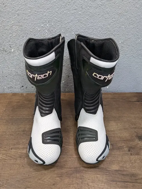 CORTECH MOTORCYCLE BOOT SIZE 49/US 15 PAIR BLACK WHITE