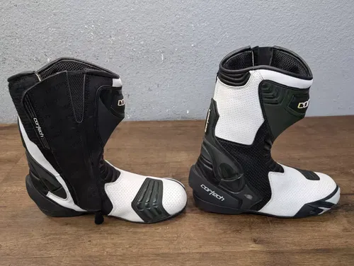 CORTECH MOTORCYCLE BOOT SIZE 49/US 15 PAIR BLACK WHITE