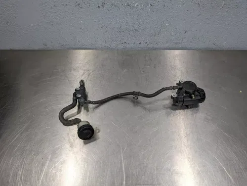 97-07 Yamaha YZF600R YZF600 YZF 600 OEM Rear Brake Master Cylinder Caliper