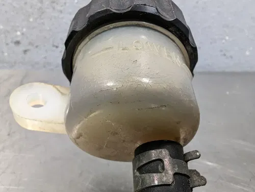 97-07 Yamaha YZF600R YZF600 YZF 600 OEM Rear Brake Master Cylinder Caliper