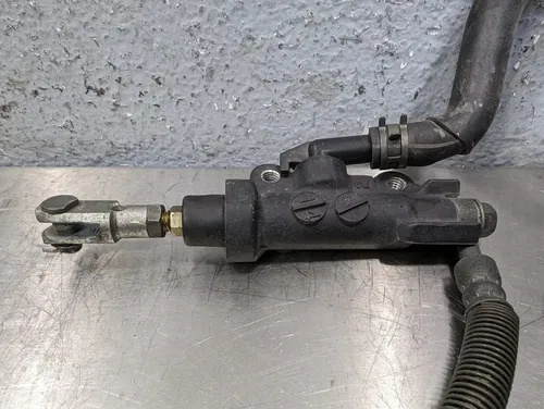 97-07 Yamaha YZF600R YZF600 YZF 600 OEM Rear Brake Master Cylinder Caliper