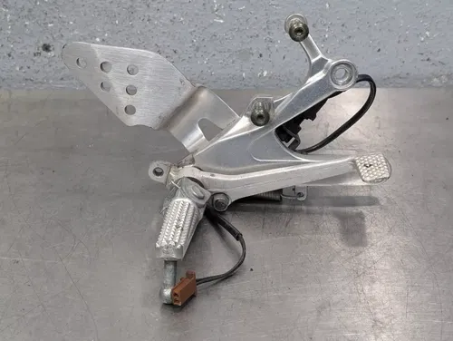 01-02 Yamaha YZF R6 LEFT RIGHT REARSET REAR SET FOOT PEG FULL SET SHIFTER BRAKE