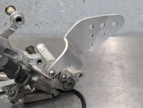 01-02 Yamaha YZF R6 LEFT RIGHT REARSET REAR SET FOOT PEG FULL SET SHIFTER BRAKE