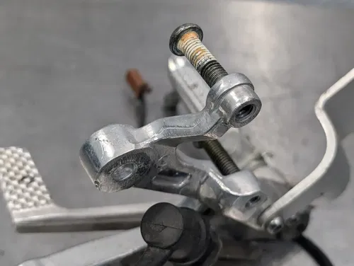 01-02 Yamaha YZF R6 LEFT RIGHT REARSET REAR SET FOOT PEG FULL SET SHIFTER BRAKE