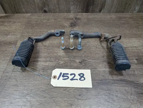 1979 Honda CM400A OEM Front Right and Left Footpegs Footrest Foot Peg Rest