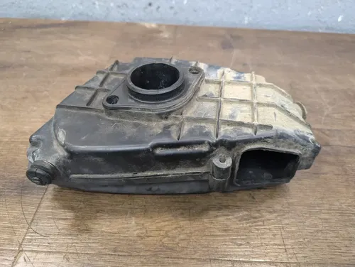 1981-1983 Yamaha Virago XV 750 OEM Airbox Air Filter Housing - 4X7-14401-00-00