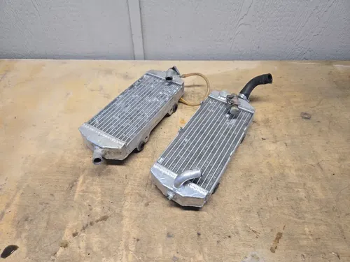 RADIATOR SET KTM 450-520 SX-F LEFT, 008032 IROD 59035007300 SX-F AFTERMARKET