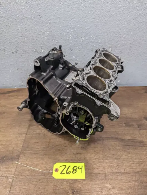 2007-2008 KAWASAKI NINJA ZX6R OEM ENGINE MOTOR CRANKCASE CRANK CASES BLOCK