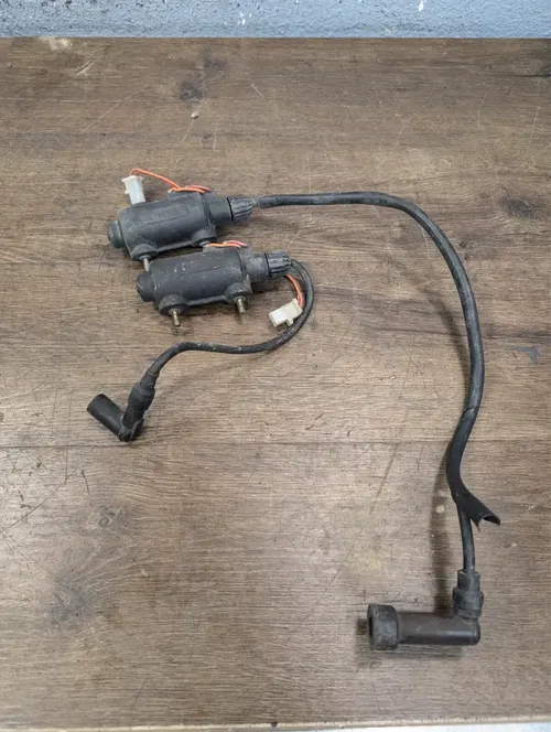 1981-1983 Yamaha XV750 OEM IGNITION COIL PACK ASSEMBLY - 4X7-82310-70-00