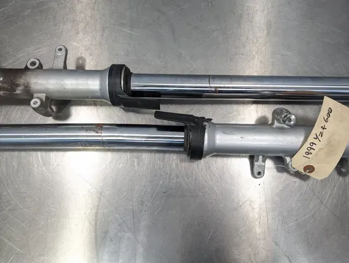 99-02 YAMAHA YZF R6 YZFR6 OEM RIGHT LEFT FRONT SUSPENSION FORKS *SMALL BEND