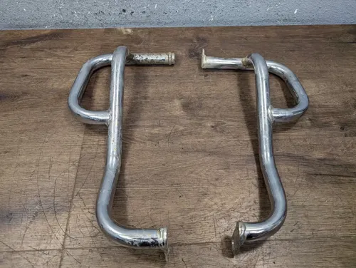 1981 Yamaha Virago 750 XV750 OEM Engine Guard Crash Bars