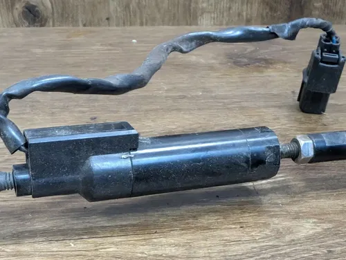 2017-2023 Suzuki GSXR1000 GSXR 1000 OEM Gear Shifting Foot Lever - 25600-17K00