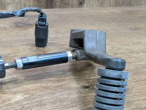 2017-2023 Suzuki GSXR1000 GSXR 1000 OEM Gear Shifting Foot Lever - 25600-17K00