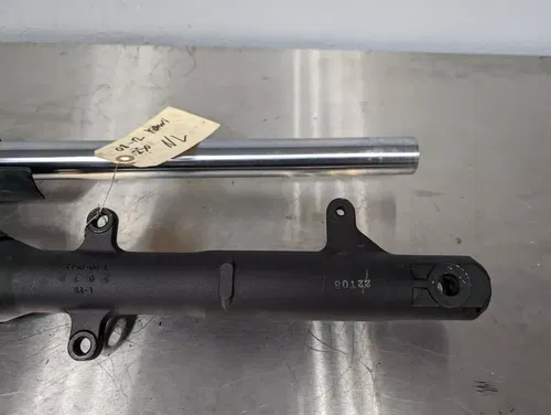 2008 KAWASAKI NINJA 250R 2008-2012 OEM FRONT FORKS SHOCK SUSPENSION SET #5 BENT