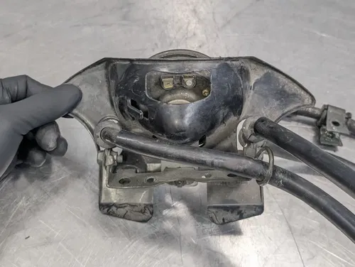 2001-2002 YAMAHA YZF R6 OEM RIGHT LEFT FRONT BRAKE CALIPER SET - 5DM-2580T-00-00