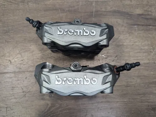 2020 - 2023 DUCATI PANIGALE V2 OEM BREMBO FRONT BRAKE CALIPERS LEFT RIGHT PAIR